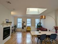 $4,900 / Month Apartment For Rent: Extra Large, Sunny Floor Through 2 Bedrooms In ...