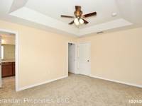 $2,150 / Month Home For Rent: 11151 Savannah Landing Cir - Verandah Propertie...