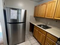 $2,099 / Month Home For Rent: Unit 42A - Www.turbotenant.com | ID: 11550750