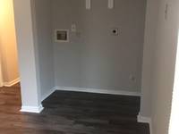 $1,250 / Month Apartment For Rent: 819 Riverview Terrace - Flourish Real Estate An...