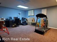 $2,495 / Month Home For Rent: 202 Meadowview Ln - Durante & Rich Real Est...