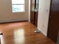 $2,595 / Month Apartment For Rent