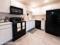 $1,290 / Month Apartment For Rent: 1090 Hollywood RD - 211 - Westside One, LLC | I...