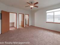 $1,245 / Month Apartment For Rent: 5420 W Barnes Rd Apt 124 - Black Realty Managem...