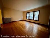 $1,275 / Month Apartment For Rent: 508 Summit Ave E #10 - Theodore Jorve (dba Jorv...