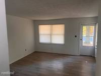 $875 / Month Townhouse For Rent: Unit B - Www.turbotenant.com | ID: 11559938