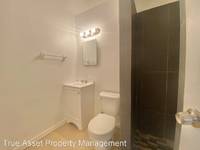 $1,275 / Month Home For Rent: 2022 38th St - True Asset Property Management |...