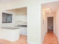 $1,950 / Month Home For Rent: Cheerful 1 Bed, 1 Bath At Dearborn + Burton (Go...