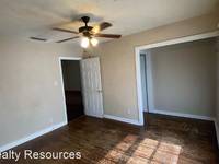 $2,095 / Month Home For Rent: 3604 Kell St. - 1st Realty Resources | ID: 6220867