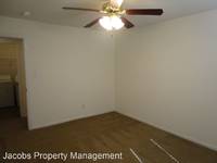 $1,250 / Month Apartment For Rent: 3528 Prescott Dr. - Jacobs Property Management ...