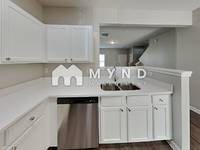 $1,725 / Month Home For Rent: Beds 3 Bath 2.5 Sq_ft 1620- Mynd Property Manag...