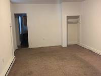 $925 / Month Home For Rent: 139 N. Queen St., Apt. 1 - Elite Property Manag...