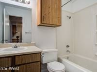 $600 / Month Apartment For Rent: 5720 66th Street Apt. 17 - Farrar West Apartmen...