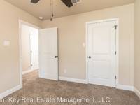 $1,995 / Month Apartment For Rent: 813 Jameson St - Turn Key Real Estate Managemen...