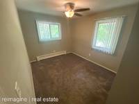 $1,199 / Month Apartment For Rent: 7104 36th Ave N - 7 - Reimagine | Real Estate |...