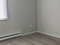 $935 / Month Apartment For Rent: 2152 Grand Avenue Unit 2152-10 - Eastwood On Gr...