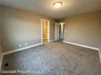 $2,195 / Month Home For Rent: 1008 Warren St - Goodall Properties LLC | ID: 1...