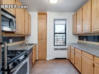 $2,800 / Month Apartment For Rent