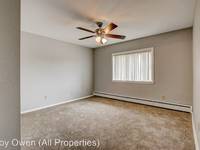 $1,099 / Month Apartment For Rent: 3512 W. Lakefield Drive #1 - Troy Owen (All Pro...