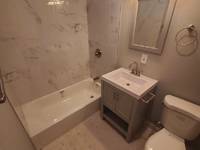 $895 / Month Apartment For Rent: 3511 Forest Ave Unit 301 - 3511 Forest Ave, Uni...