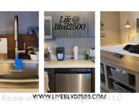$800 / Month Apartment For Rent: 2500 Carlisle Blvd NE - Unit 1057 - Live At The...
