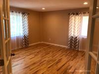 $4,275 / Month Apartment For Rent