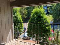 $950 / Month Home For Rent: 407 Skyview Unit J - Walton & Tower Real Es...