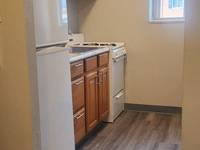 $585 / Month Apartment For Rent: 1745 Skyline Drive - 23 - Whitehall Place Holdi...