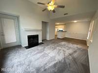 $1,150 / Month Apartment For Rent: 3523 North Roxboro St. 1G - Regency Place | Id:...