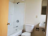 $925 / Month Apartment For Rent: 170 Owens Street S, #103 - SMI Property Managem...