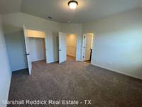 $1,650 / Month Apartment For Rent: 10347 Lynwood Branch Unit 2 - Marshall Reddick ...