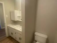 $750 / Month Apartment For Rent: 921 Vermillion Square - Apt 201 - Highland Squa...