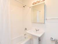 $1,035 / Month Townhouse For Rent: Fantastic Uptown Studio, 1 Bath ($1035 Per Mont...