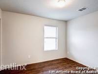 $1,625 / Month Home For Rent: Beds 3 Bath 2.5 Sq_ft 1645- EXp Realty, LLC | I...