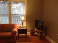 $1,200 / Month Apartment For Rent