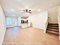 $1,595 / Month Apartment For Rent: 10322 Lynwood Village - 10322 Lynwood Village U...