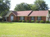 $1,995 / Month Home For Rent: 13 Oak Ridge Cir - Lanier Management, LLC | ID:...