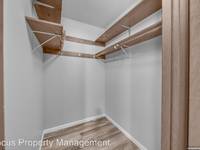 $799 / Month Apartment For Rent: 2250 Eastman Avenue - 9 - Focus Property Manage...