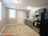 $950 / Month Home For Rent: 1124 B Tree Street - Muse Realty, LLC | ID: 100...