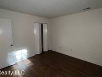 $1,295 / Month Home For Rent: 135 Meadowbrook Ct - Unit C - All 3 Realty LLC ...