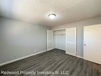 $1,695 / Month Apartment For Rent: 1249 Stratford Circle, Unit #10 - Great Communi...