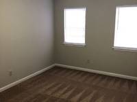 $1,300 / Month Apartment For Rent: 7524 Swans Run - 7526 Swans Run, Unit C - Kinle...