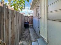 $1,650 / Month Apartment For Rent: 6606-6610 Brynhurst Ave. - 6606 1/2 - Westside ...