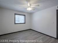 $695 / Month Apartment For Rent: 4644-4648 Cuming St Apartments - 4648-04 - ACCE...