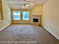 $2,550 / Month Home For Rent: 15609 Pumpkin Ridge Drive - Keyrenter Property ...