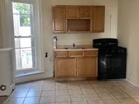 $975 / Month Home For Rent: Unit 2 - Www.turbotenant.com | ID: 11508219