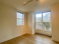 $4,995 / Month Condo For Rent