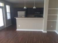 $1,384 / Month Apartment For Rent