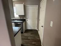 $1,350 / Month Townhouse For Rent