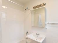 $995 / Month Home For Rent: Valuable Studio, 1 Bath At Sheridan + Windsor (...